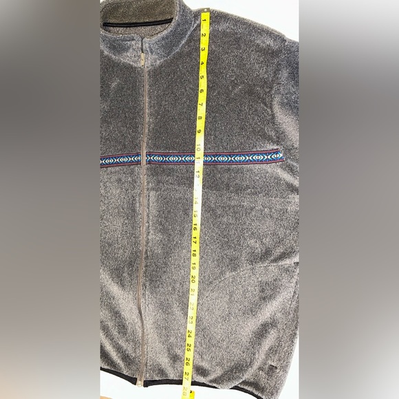 Handcrafted Fleece Full Zip Jacket - Gray - Beautiful - Warm - Aztec - XL Size - Picture 7 of 10
